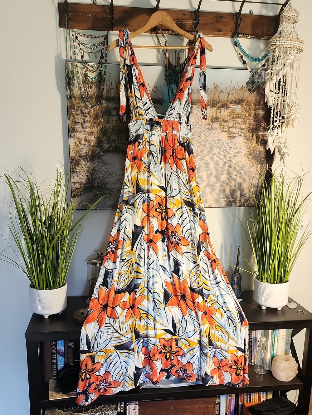 Forever 21  Floral Tie-Shoulder Maxi Dress
